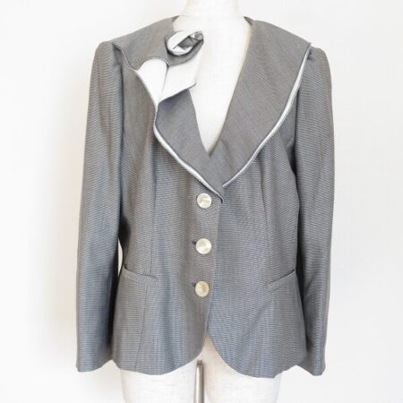 アルマーニコレツィオーニのジャケットを買取しました！白×グレーのさわやかさが魅力的