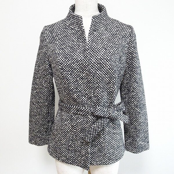 スタンドカラーで品もゲット シビラのジャケットを買取しました