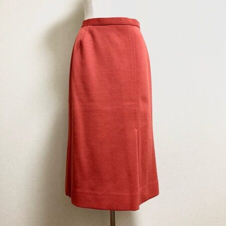 ハナエモリのオレンジ系スカートを出張買取しました！