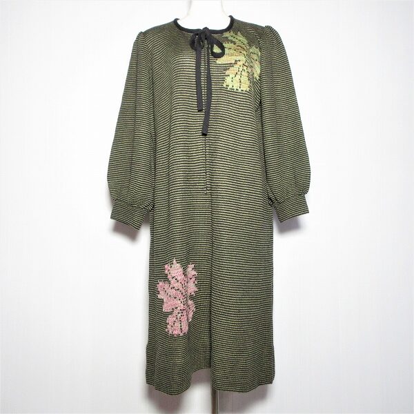 黄緑と豪快なお花のバランスがgood｜斉藤都世子のワンピースを買取しました