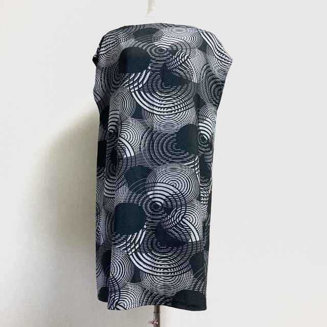 店頭預り買取にて詩仙堂のチュニックを買取させていただきました