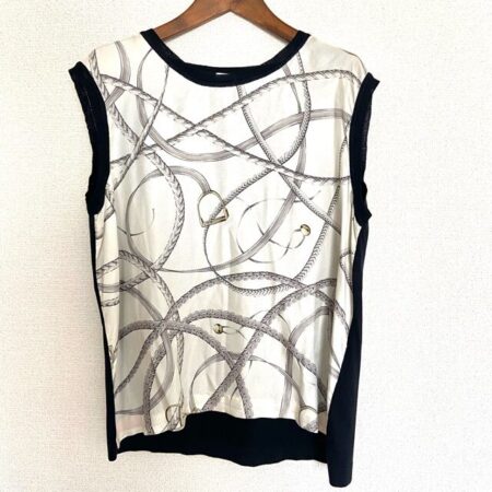 ヘルノのカットソーを買取しました！引き込まれるような品のいい柄