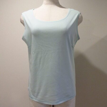レリアンのカットソーを買取しました！凛とした水色に癒される