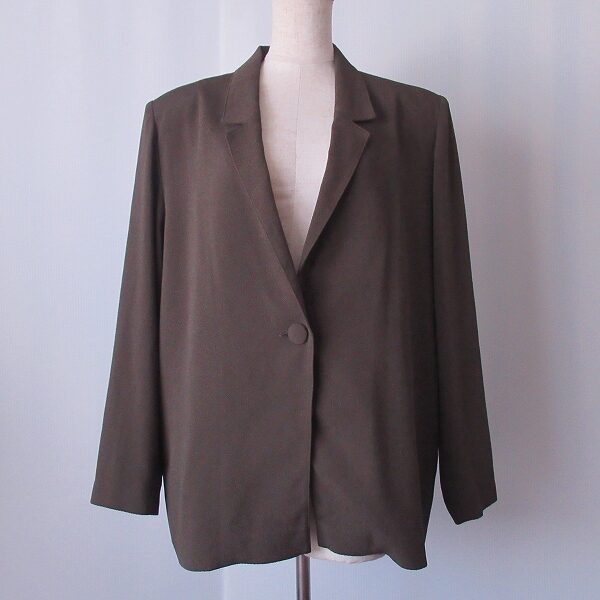 キャリアウーマン感が出る 詩仙堂のジャケットを買取しました