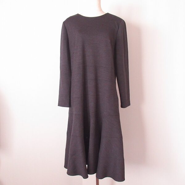 レリアンのワンピースを出張買取ご利用のお客様より買取させていただきました