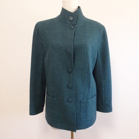 レリアンのスタンドカラーニットを出張買取にて買取しました