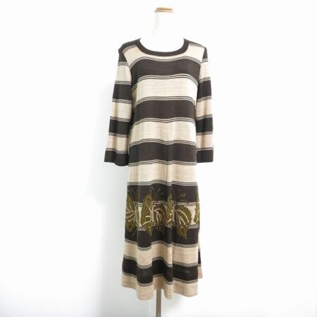 斉藤都世子のワンピースを買取しました！ベージュとブラウンのボーダーがいい