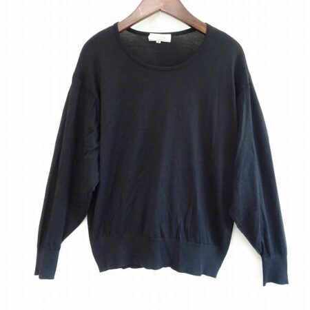 レリアンのニットを店頭預り買取させていただきました！