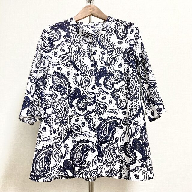 シックなペイズリーに気持ちも高まる ハナエモリのブラウスを買取しました