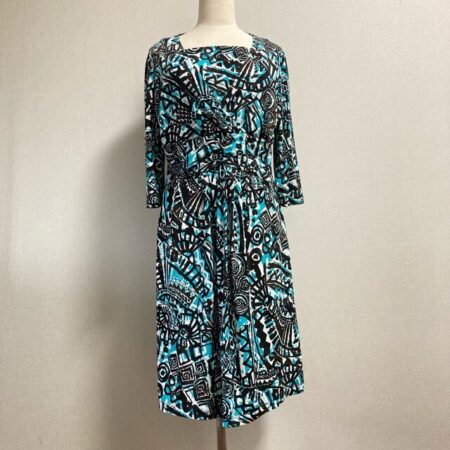 リッチな絵柄に見とれる スーパービューティーのワンピースを買取しました