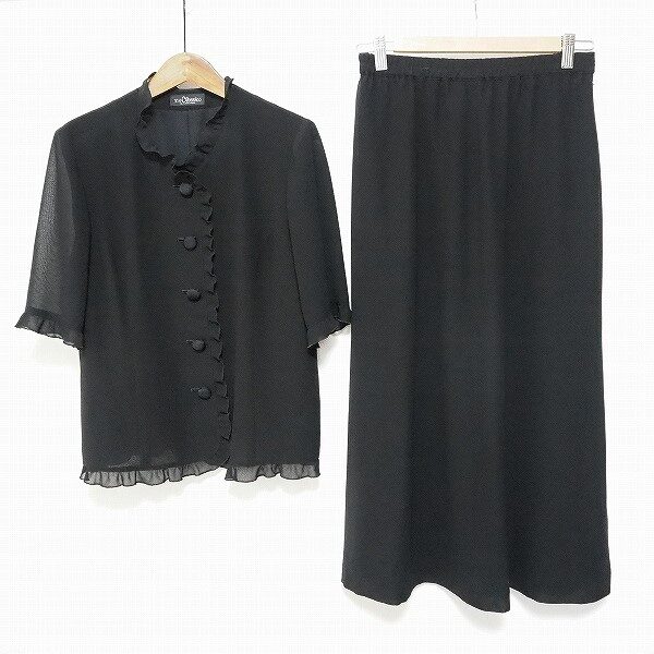 涼しくきちんと感のある ユキコハナイのセットアップを買取しました