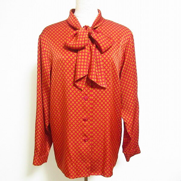 市場相場を鑑みて査定!イヴサンローランのブラウスを買取いたしました