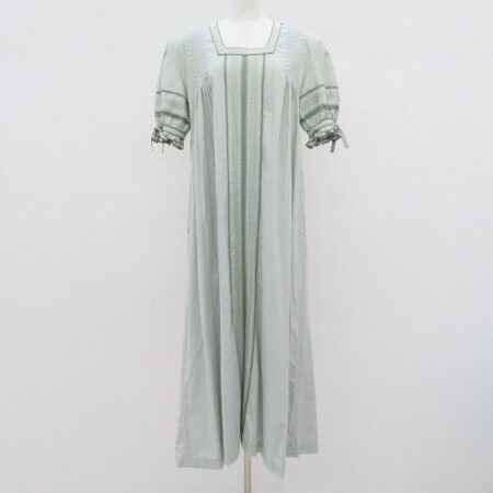 カネコイサオのワンピースを買取しました｜スクエアネックでスリムに