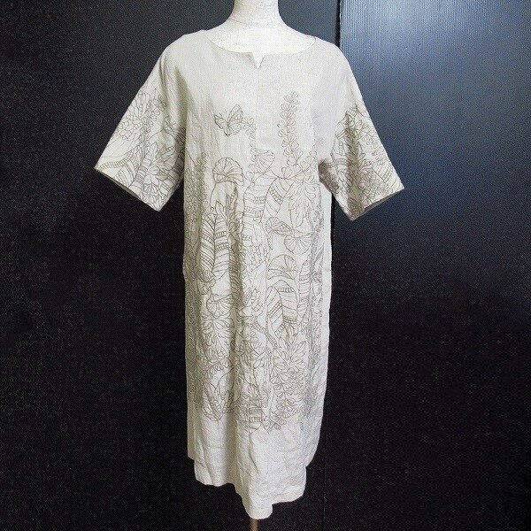 状態も丁寧査定、コーザノストラのワンピースを買取いたしました