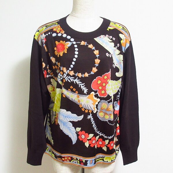 一気に片付けるなら出張買取！レオナールのニットを出張買取いたしました