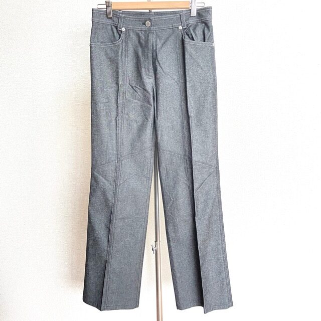 スリムさも際立つ レリアンのパンツを買取しました