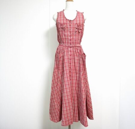 赤チェックにときめく カネコイサオのワンピースを買取しました