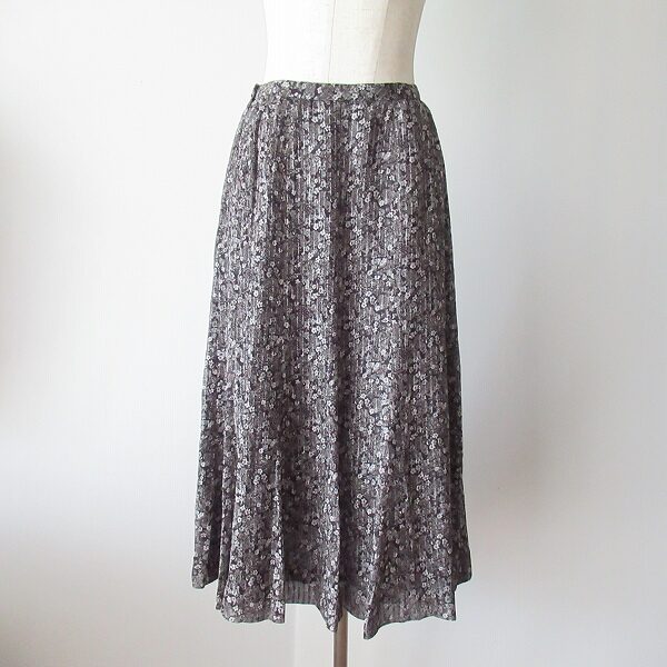 花柄のロングシフォンスカートを買取！レリアンの9号サイズ