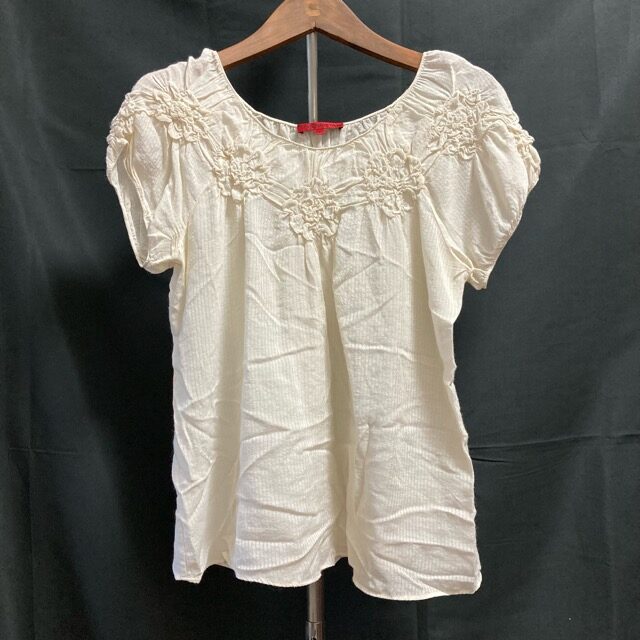 ヴィヴィアンタムのカットソーを出張買取ご利用のお客様より買取しました