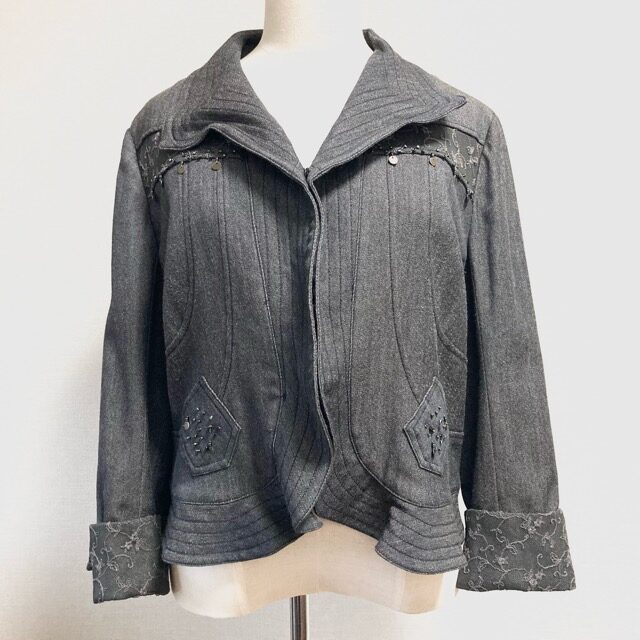 ノンノンドールのブルゾンを出張買取ご利用のお客様より買取しました