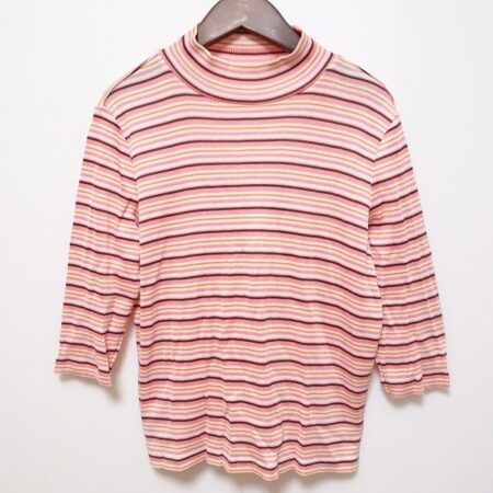 身軽なボーダーが印象的 キャラオクルスのハイネックを買取しました