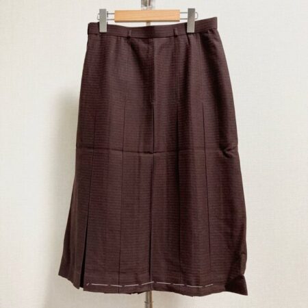 綺麗な茶色に見とれる クリスチャンディオールのスカートを買取しました！