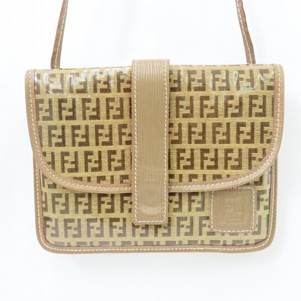 フェンディのショルダーバッグを買取しました！晴れ晴れしいズッカ柄