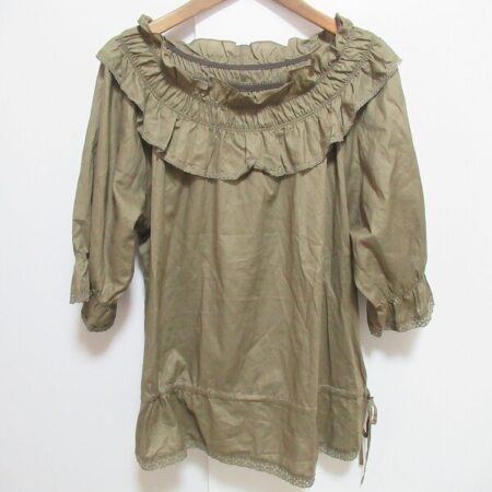 カーキとレースの可愛らしさにやられる ローズティアラのカットソーを買取しました