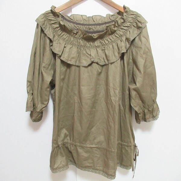 カーキとレースの可愛らしさにやられる ローズティアラのカットソーを買取しました