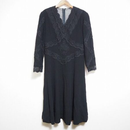 インポートロッサのワンピースを買取しました！ロング×レースで煌びやかに