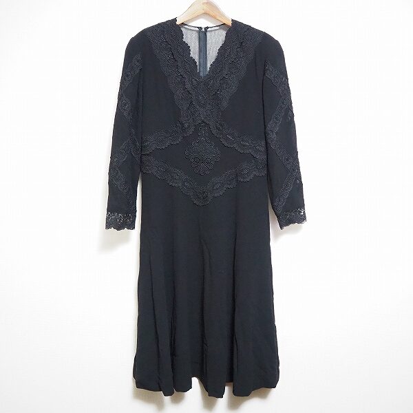 インポートロッサのワンピースを買取しました！ロング×レースで煌びやかに