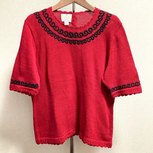 明るくパワーある印象に ロイヤルアルパカのセーターを買取しました