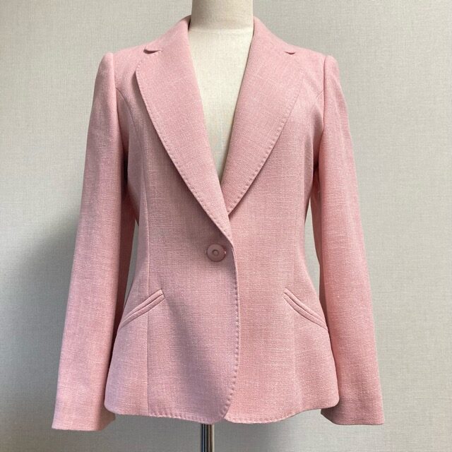 ジュンアシダのジャケットを買取しました！シルクとカシミヤ混の嬉しい組み合わせ