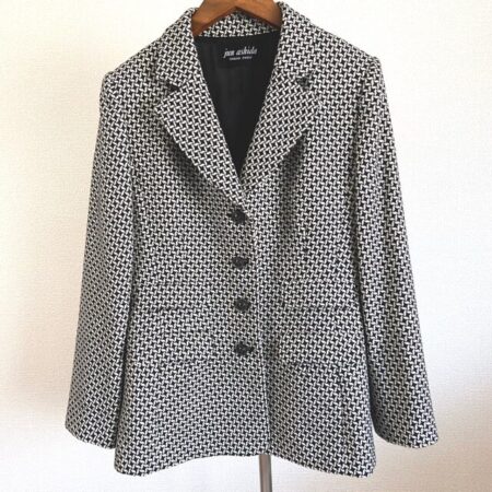 ジュンアシダのジャケットを買取しました！黒と白の締まり具合が絶妙