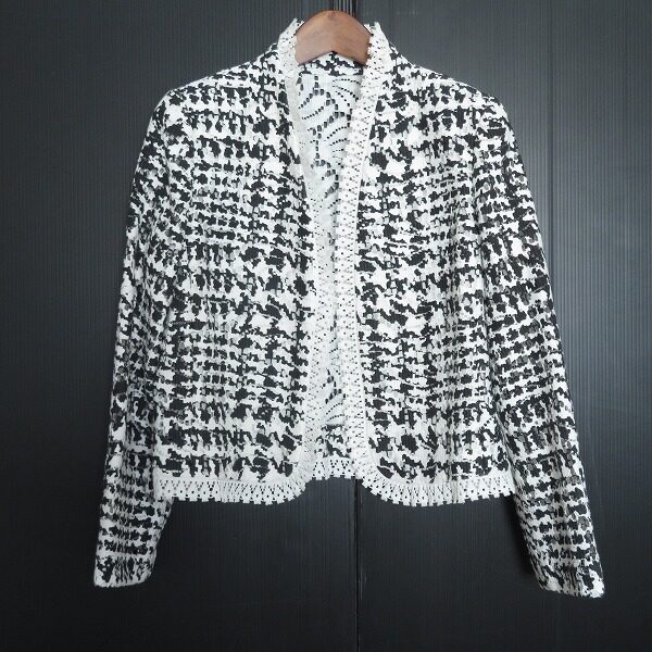 聡明さとほっそりした雰囲気が素敵なジュンアシダのジャケットを買取しました