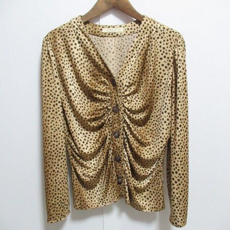 伊太利屋のカーディガンを買取しました！ちょっとしたアクセントにも