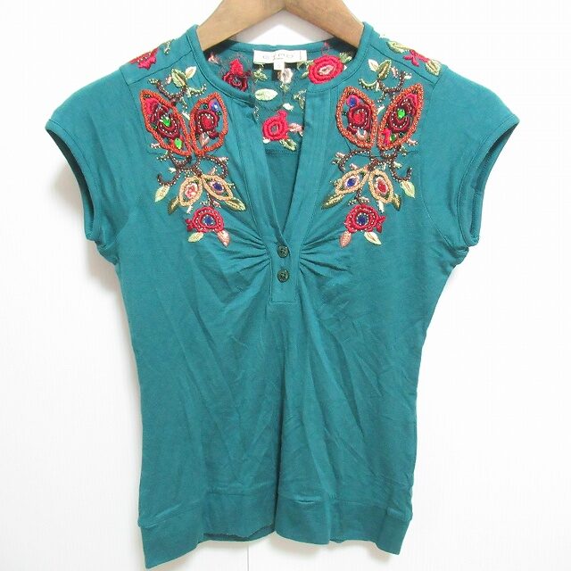 エトロのカットソーを買取しました!緑と豪華な刺繍にキュン