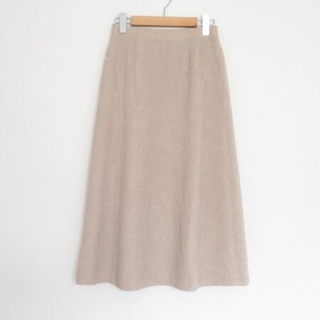 ベージュ具合が美しい レリアンのスカートを買取しました