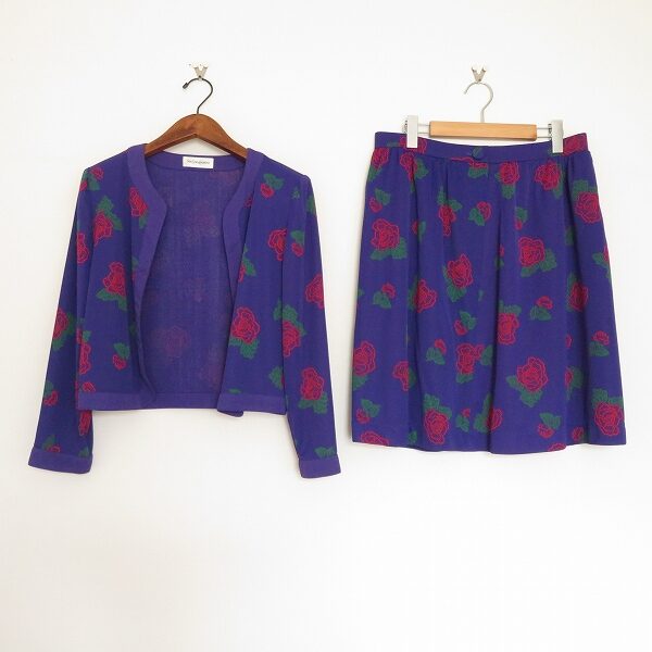 紫×バラ柄が可愛すぎる イヴサンローランのセットアップを買取しました