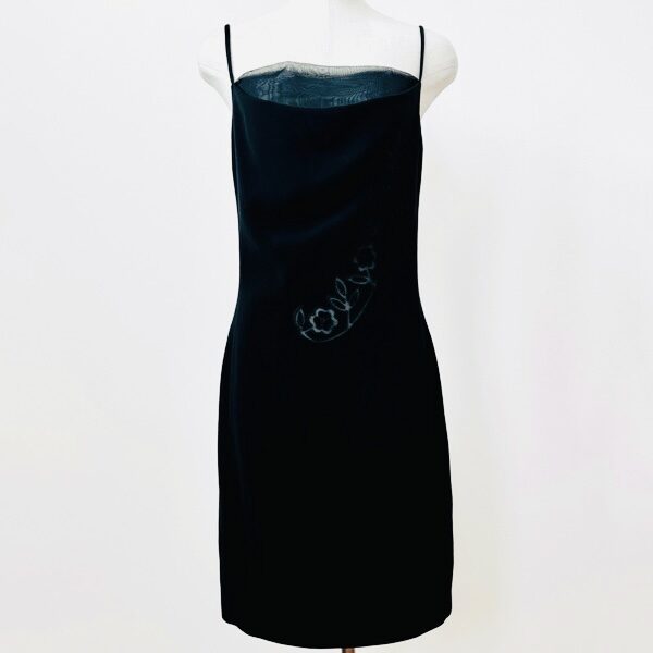 【ケンゾー】ワンピースを買取しました！美ライン目立つのも嬉しい