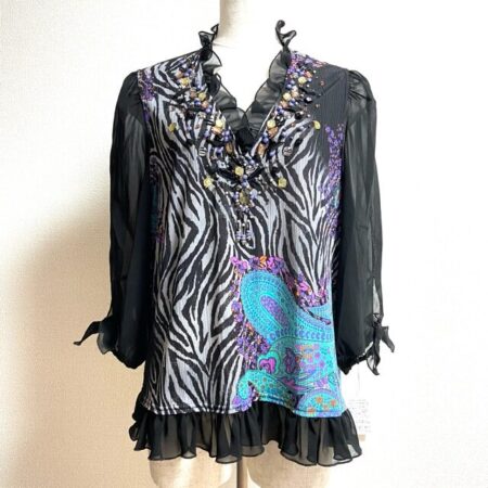 動物柄×シースルーがセクシー 伊太利屋のカットソーを買取しました