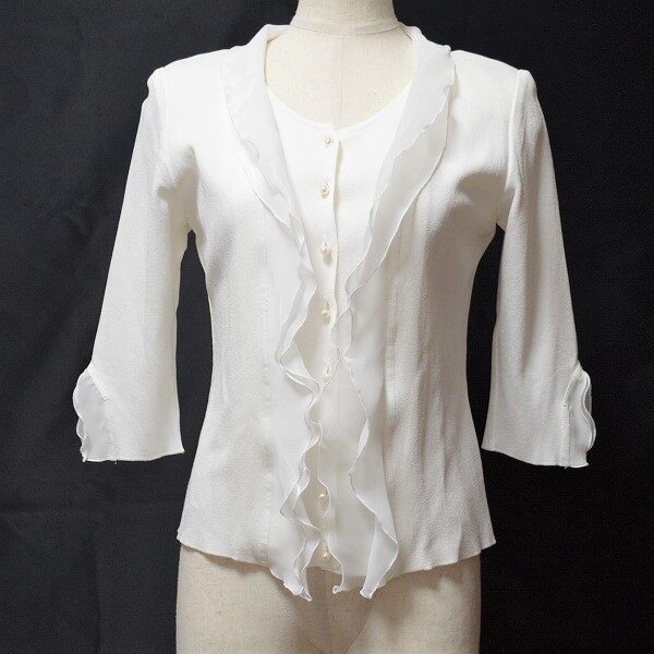 マダムジョコンダのカーディガンを出張買取ご利用のお客様より買取しました