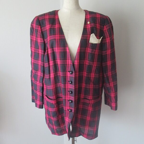 はっきりときれいなチェックが素敵 レリアンのジャケットを買取しました