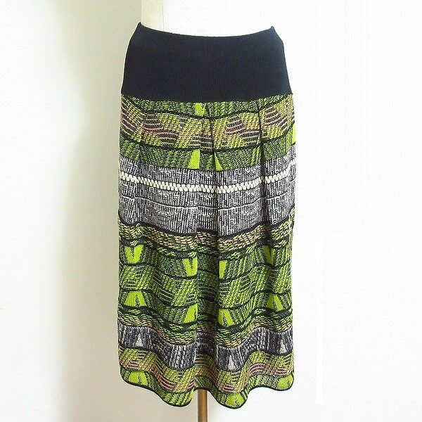 コーザノストラのスカートを買取しました！何度も見返してしまう