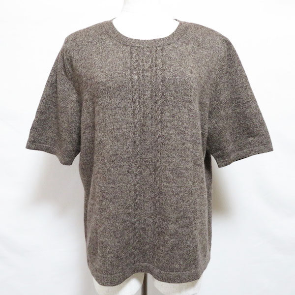 身軽さも感じられる レリアンのニットを買取しました