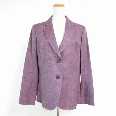 品が詰まった紫 レリアンのジャケットを買取しました