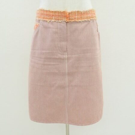 明るくも品がある色合いに魅了 シャネルのスカートを買取しました