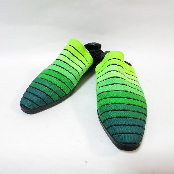 プリーツプリーズのスリッポンを出張買取ご利用のお客様より買取しました