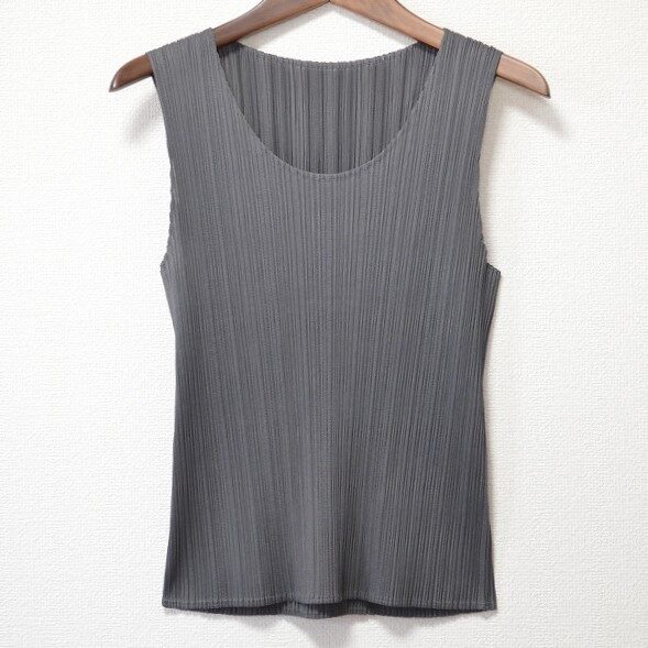 プリーツプリーズのカットソーを買取しました！細身に決めたい時に