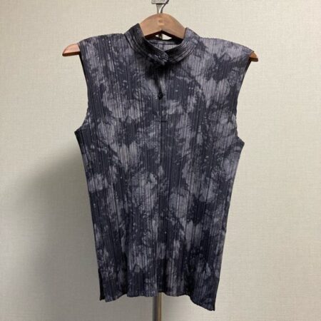 プリーツプリーズのカットソーを出張買取しました！